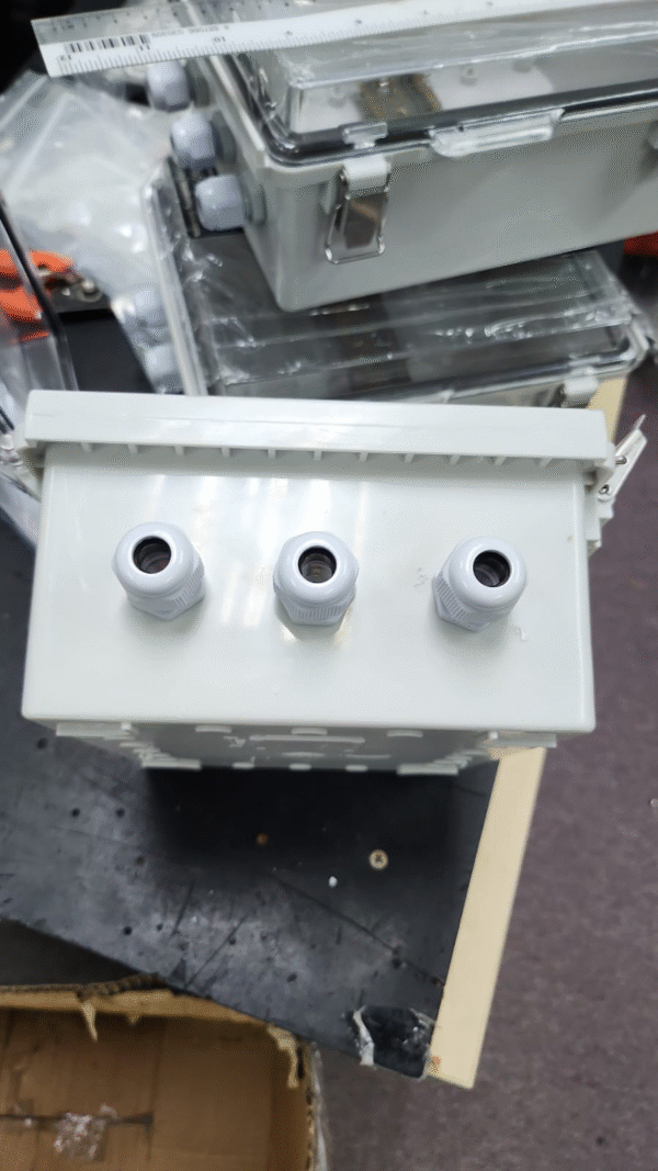 YanGao Box Plastic ABS PC Enclosure Buckle Distribution Box Stainless Steel Buckle With Din Rail and Openings - Image 2