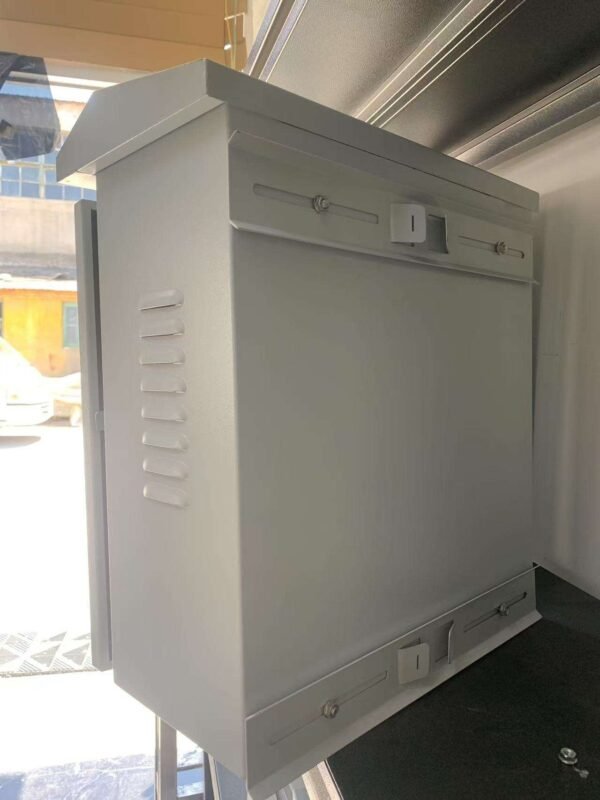 YanGao Box Roof Style Distribution Box Mounted on a Pole - Image 4